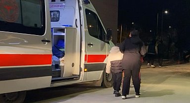 Bursa'da tavuk döner yiyen 25 kişi zehirlendi