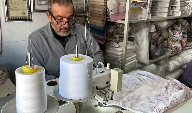 Büyük dedesinden miras yorgancılığı devam ettiriyor