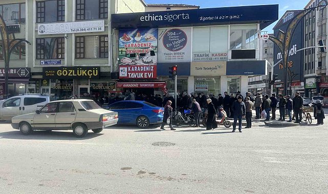 Çorum'da balıkçı baba ve oğlu 100 kasa ücretsiz balık dağıttı