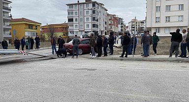 Çorum'da minibüs ile otomobil çarpıştı: 5 yaralı