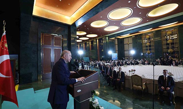 Cumhurbaşkanı Erdoğan: "İsrail; tamamen keyfi sebeplerle Mescid-i Aksa'yı 17 gündür Müslümanların ibadetine kapalı tutuyor"
