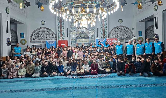 Devrek'te çocuklar için iftar programı düzenlendi