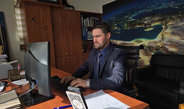 Doç. Dr. Mustafa Özalp: " Yapılması gereken şey müzakere masasının başlaması, diplomasiye öncelik verilmesi ve savaşın ivedilikle durdurulması"