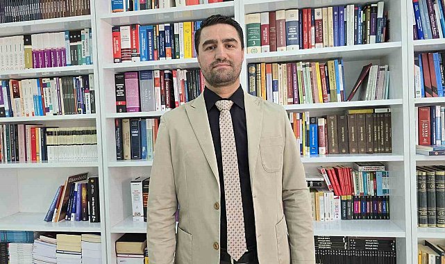 Doç. Dr. Mustafa Özalp: "ABD, Orta Doğu bataklığında duvara tosladı"