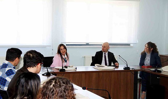 DPÜ Öğrencileri Kütahya OSB'de