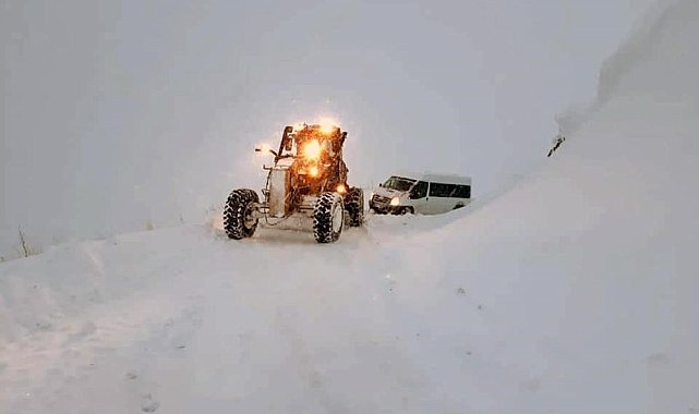 Erzincan'da kardan kapanan 335 köy yolu ulaşıma açılıyor