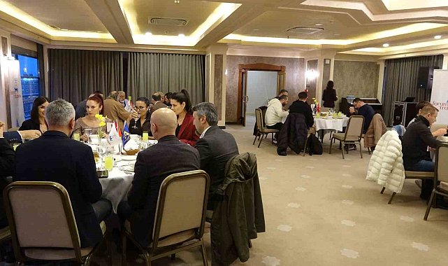 Forum Trabzon AVM'den basına iftar yemeği