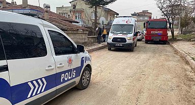 Haber alınamayan yaşlı kadın için ekipler seferber oldu: Banyoda düştüğü ortaya çıktı