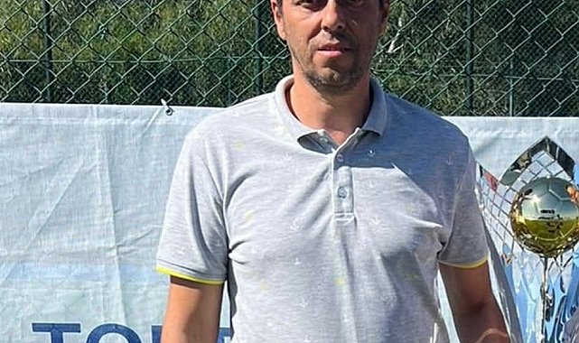 Halı sahada kalp krizi geçiren eski futbolcunun o anları ortaya çıktı