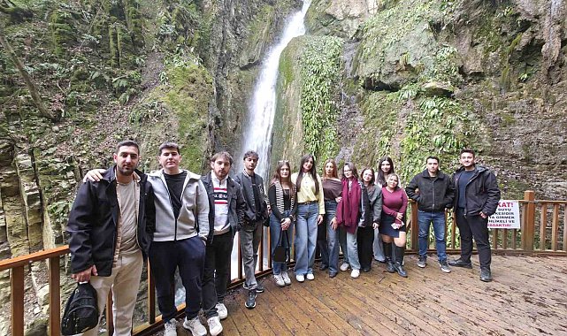 Hukuk öğrencileri Akçakoca'yı gezdi