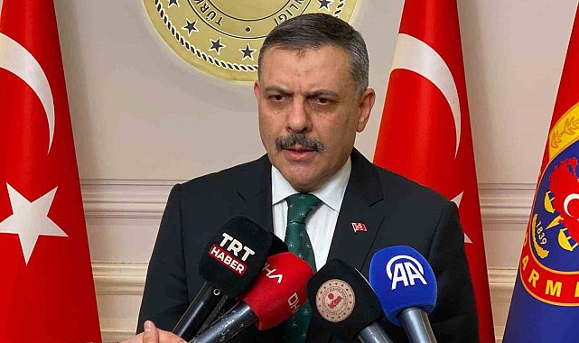 İçişleri Bakanı Çiftçi'den araç içi multimedya sistemleriyle ilgili açıklama: "Orijinalinde olmayan ilaveler yapılması durumunda 21 bin lira ceza öngörülüyor"