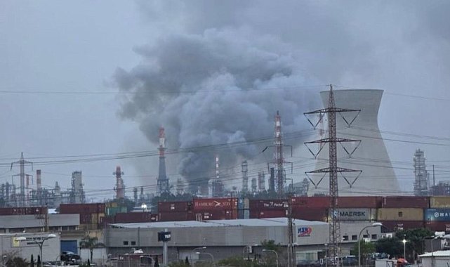 İran, İsrail'deki Hayfa Petrol Rafinerisi'ni hedef aldı
