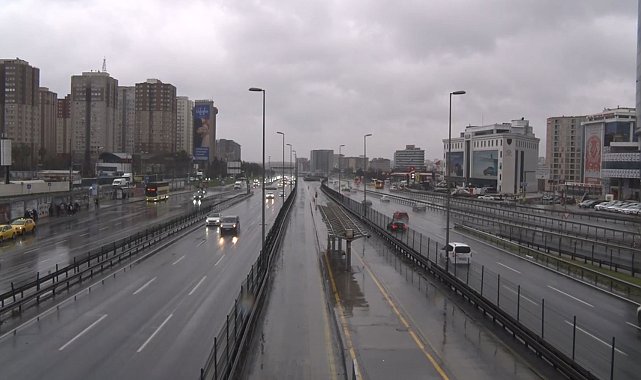 İstanbul'da bayram sabahı yollar boş kaldı