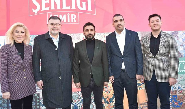 İzmir'de 'Ramazan Şenliği ve Büyük Aile İftarı'