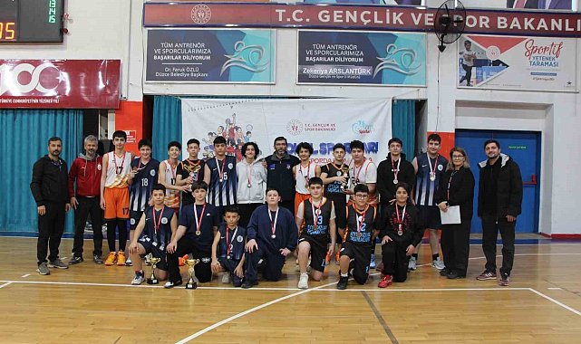 Kadınlar gününde Düzce'nin sultanları sahadaydı