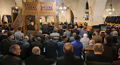 Kadir Gecesi Tarihi Ulu Camii'nde idrak edildi