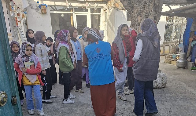 Kahta'da ihtiyaç sahibi ailelere yardımlar sürüyor