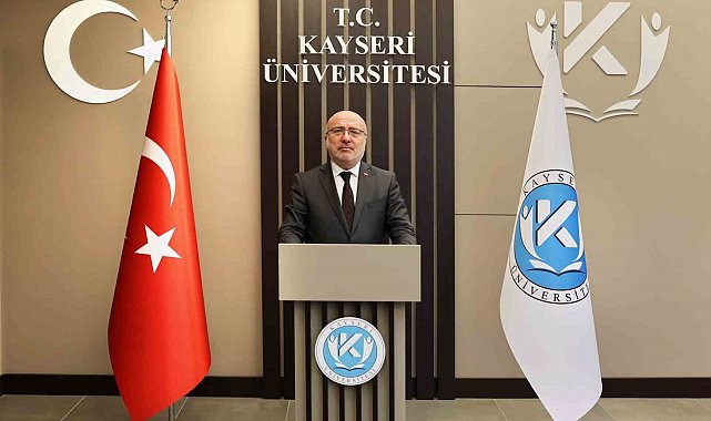 Karamustafa'dan "İstiklal Marşı'nın Kabulünün 105. Yıldönümü" mesajı