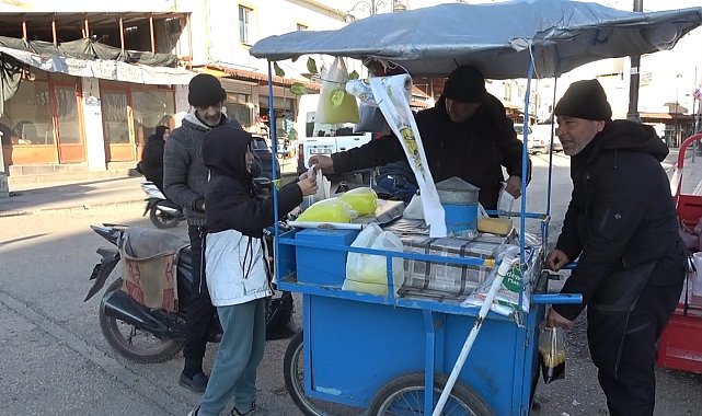 Kilis'te meyan şerbeti iftar sofralarının vazgeçilmezi