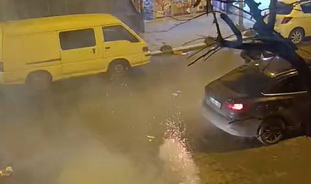 Küçükçekmece'de havai fişekli kutlama sırasında ortalık karıştı