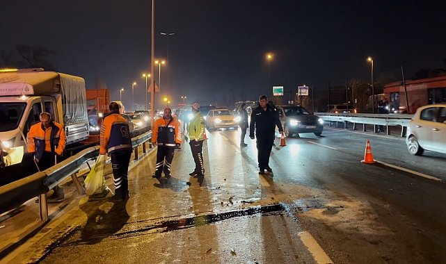 Küçükçekmece'de zincirleme trafik kazası: 1 yaralı