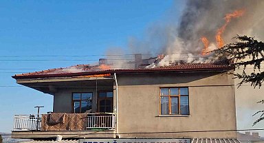 Kütahya'da iftar vakti korkutan yangın