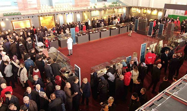 Kutsal emanetlere Kastamonu'da yoğun ilgi