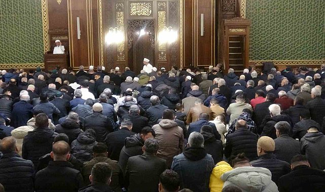 Malatya'da bayram namazı yoğunluğu