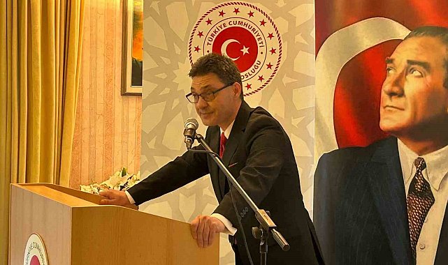 Münih'te "27 Mart Dünya Tiyatro Günü" büyük coşkuyla kutlandı