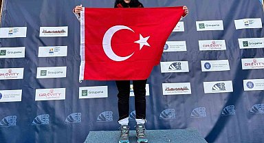 Niğdeli sporcu Ebru Tuncer'den çifte gurur