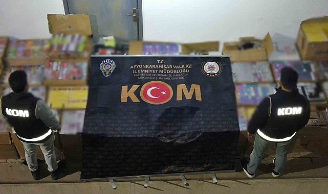 Polis piyasa değeri yaklaşık 27 milyon TL olan gümrük kaçağı sigara ele geçirdi