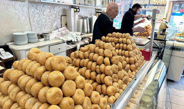 "Meraklı Baklavacı"nın 66 yıllık sırrı: Ramazan helvası