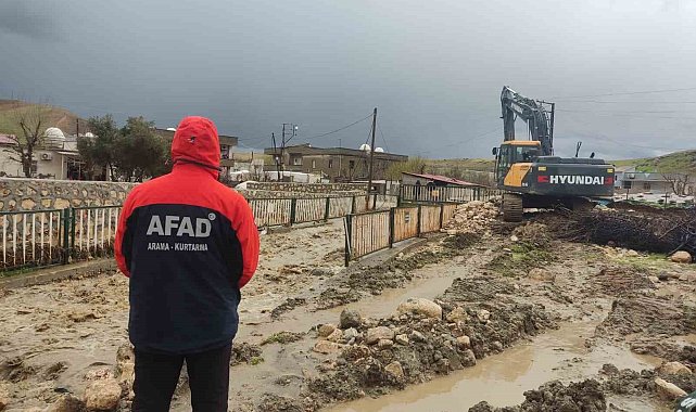 Şırnak'ta dereler taştı: Çok sayıda konut ve ahır zarar gördü