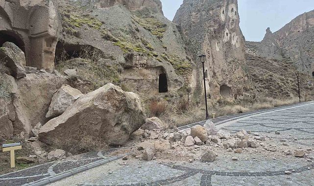 Soğanlı Vadisi'nde kaya koptu bölgede güvenlik önlemleri artırıldı