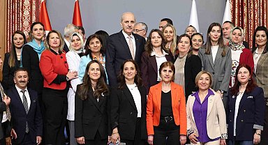 TBMM Başkanı Kurtulmuş: "Birilerinin bölüp parçaladığı bu coğrafyayı derleyip toparlamak bizim milletimize düşer, Türkiye'ye düşer"