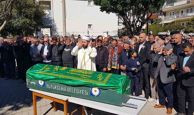 Teknik Direktör Engin Fırat son yolculuğuna uğurlandı