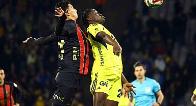 Trendyol Süper Lig: Fatih Karagümrük: 1 - Fenerbahçe: 0