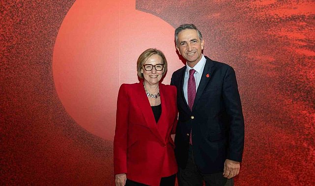 Vodafone Group CEO'su Margherita Della Valle: "Türkiye bizim için başarılı bir pazar"