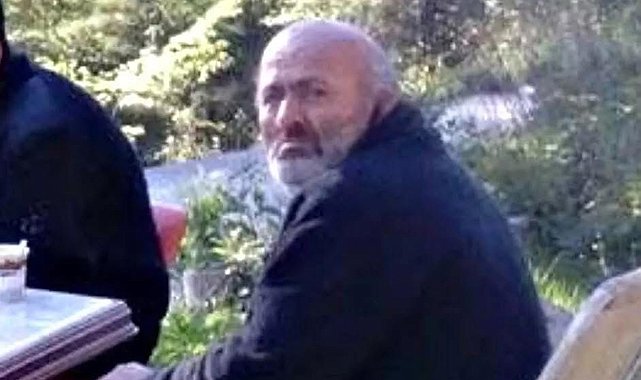 Yalnız yaşadığı evde hareketsizce yatarken bulunan adam kurtarılamadı
