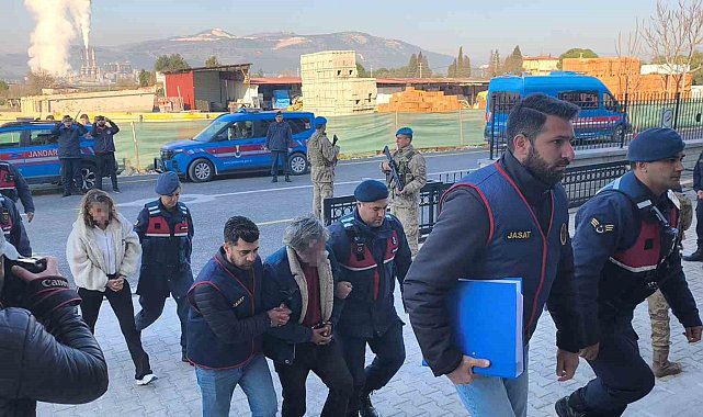 Yangında ölen çift ile ilgili kundaklama iddiası: Torunu ve 5 kişi adliyeye sevk edildi