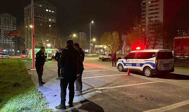 'Laf atma' meselesinde kan aktı: 4 yaralı