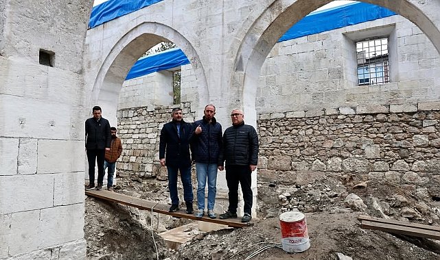 833 yıllık tarihi caminin restorasyonu titizlikle devam ediyor