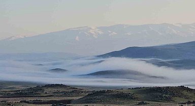 Adilcevaz'da sis güzel görüntüler sundu