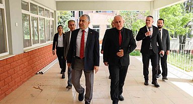 ADÜ Rektörü Kent, BAP ve ADÜZEM'in yeni yerlerinde incelemelerde bulundu