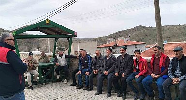 Afyonkarahisar'da çiftçi buluşmaları devam ediyor