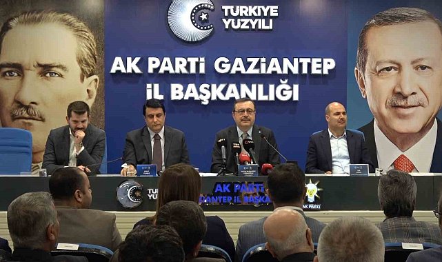 AK Parti'den CHP'ye mehter tepkisi