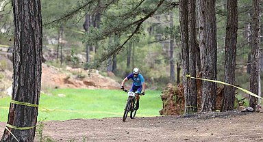 Alanya'da ÜNİLİG bisiklet şampiyonası sona erdi