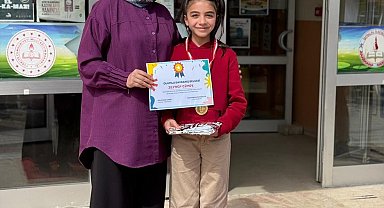 Altıntaş'ta minik öğrencinin çevre duyarlılığı