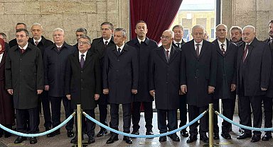 Anıtkabir'de 23 Nisan töreni