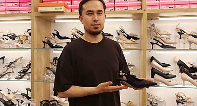 Ayakkabıcılarda kışlıklar raftan kalktı, yazlıklar geldi